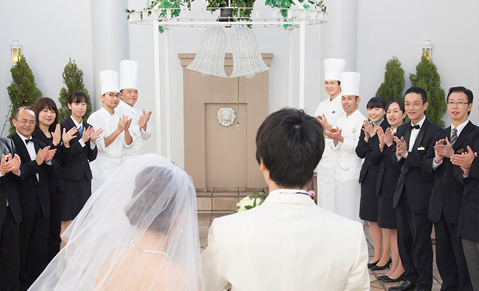 これから結婚式をご検討のご新郎ご新婦へ わたしたちは 応援しています ウィシュトンホテル ユーカリ